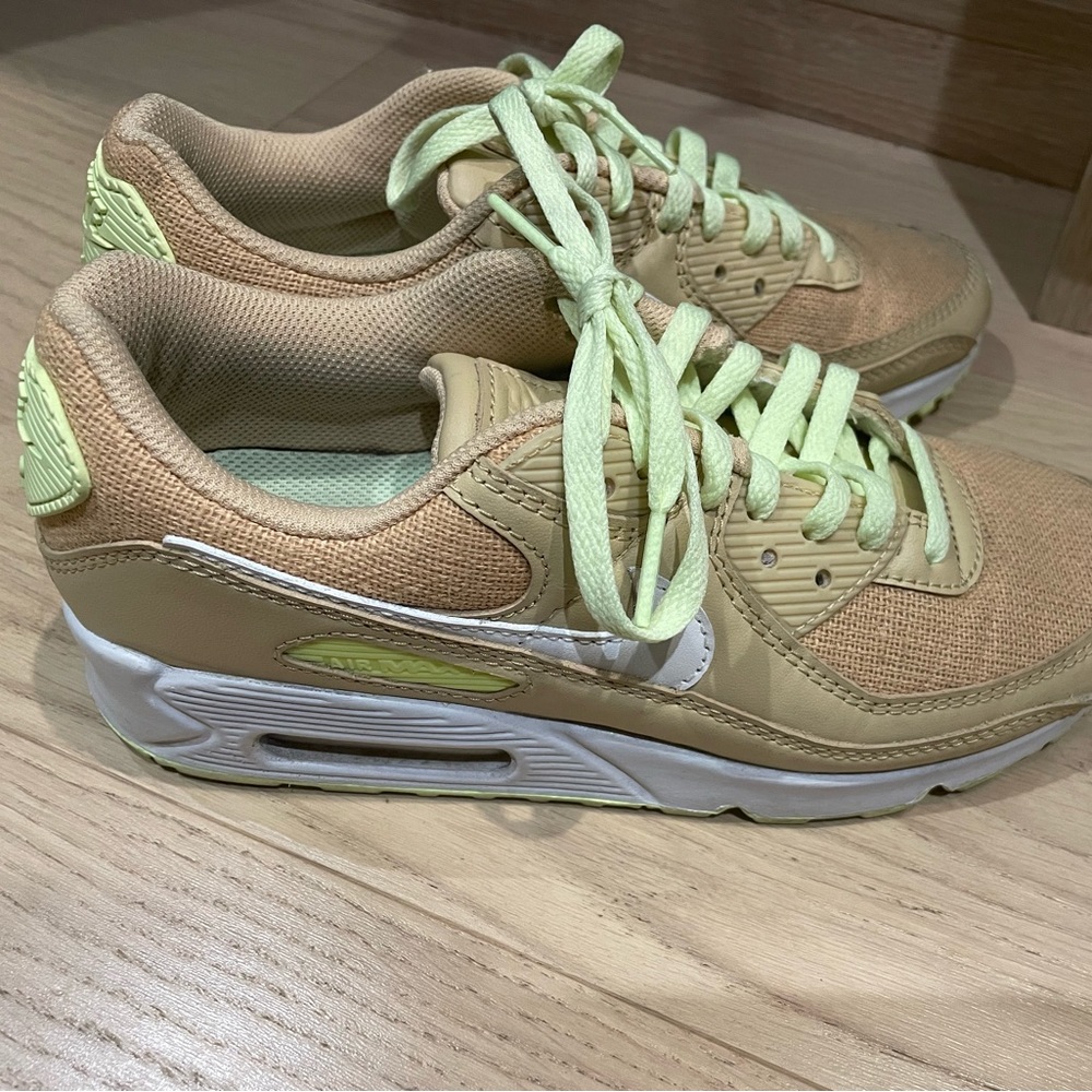 Nike Air Max 90